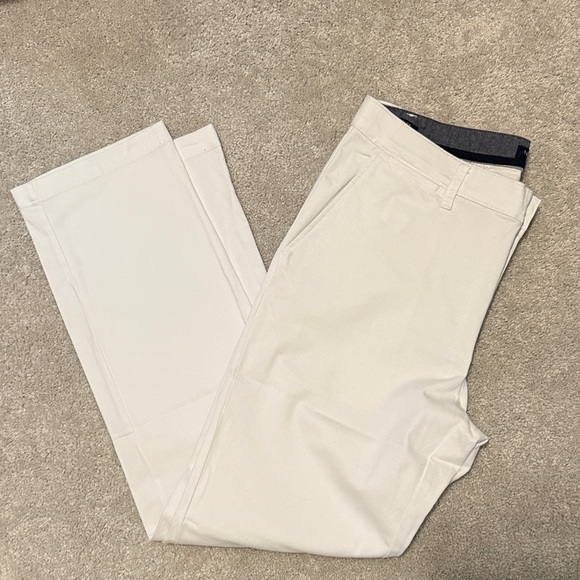 Nautica Classic Fit Cream Trousers - Picture 4 of 6